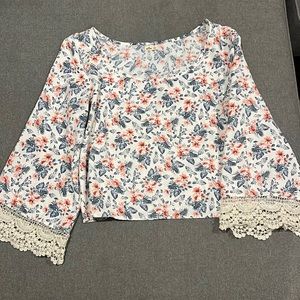 Hollister floral print blouse